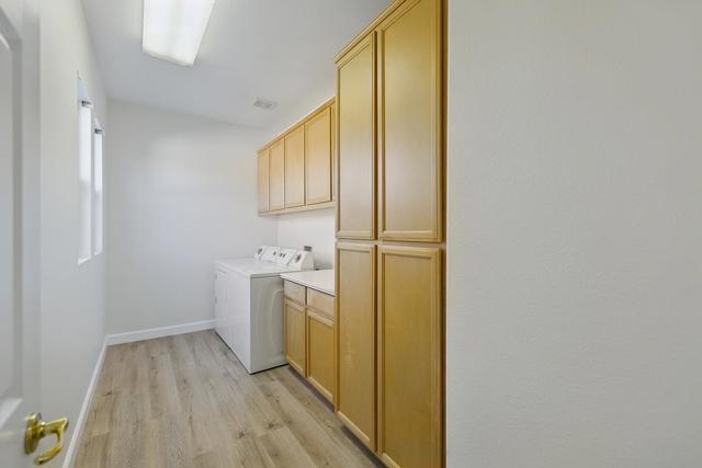 2342 Winchester Loop, Discovery Bay CA: https://media.crmls.org/mediaz/4e3c47d2-768d-4d82-b52f-f0dbb3db59cf.jpg