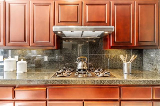 4793 Tuscany Circle, San Jose CA: https://media.crmls.org/mediaz/4e3c7dbf-4ecf-4300-a42b-2f85a66bb085.jpg