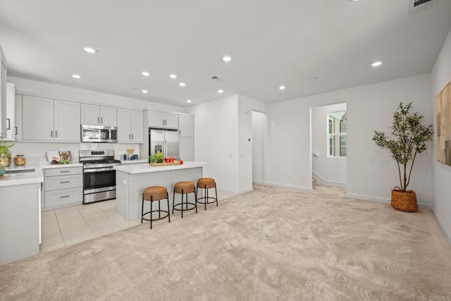 Detail Gallery Image 3 of 35 For 1229 Sunrise #104,  San Marcos,  CA 92078 - 2 Beds | 2/1 Baths