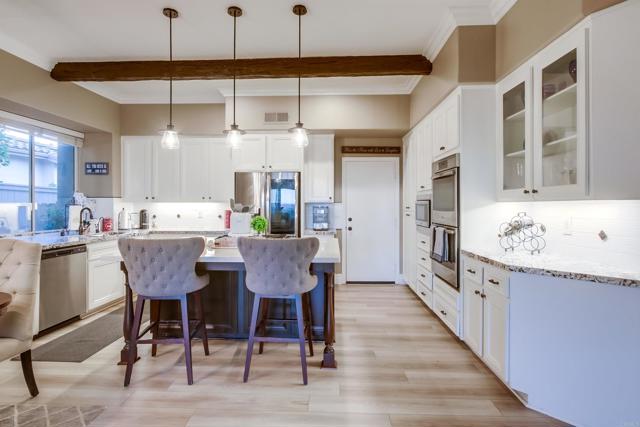 375 Camino Bailen, Escondido CA: https://media.crmls.org/mediaz/4e3da7fe-9797-4e3f-af81-9eb77de9d22b.jpg