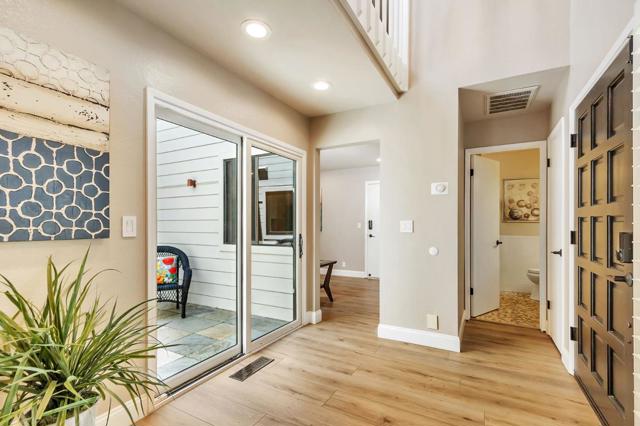 105 Strathmore Place, Los Gatos CA: https://media.crmls.org/mediaz/4e3e28f5-075c-4ed7-afe0-69a71c90b55e.jpg