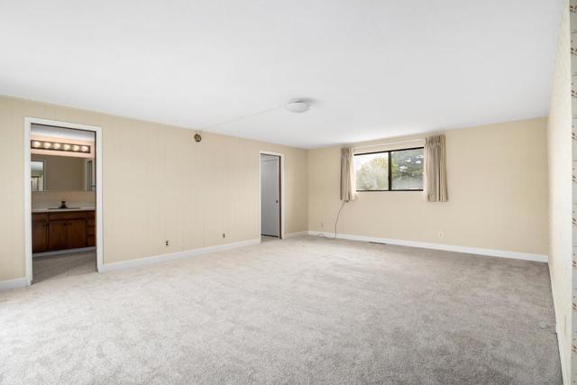 232 Peninsula Drive, Marina CA: https://media.crmls.org/mediaz/4e3e70f6-3d5e-4e61-955f-ae7b6cff0b3d.jpg