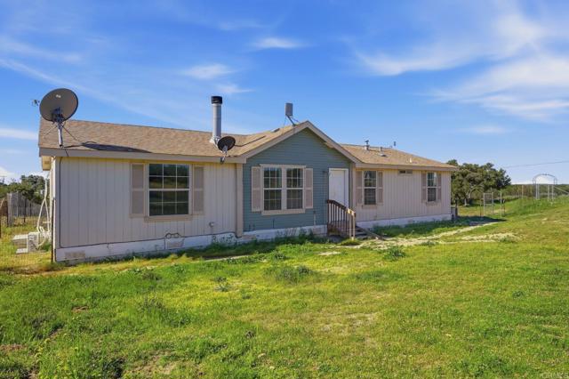 Detail Gallery Image 3 of 74 For 909 Tierra De Luna, Boulevard,  CA 91905 - 8 Beds | 6 Baths