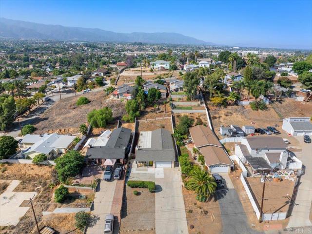 Detail Gallery Image 24 of 27 For 19065 Envoy Ave, Corona,  CA 92881 - 3 Beds | 2 Baths