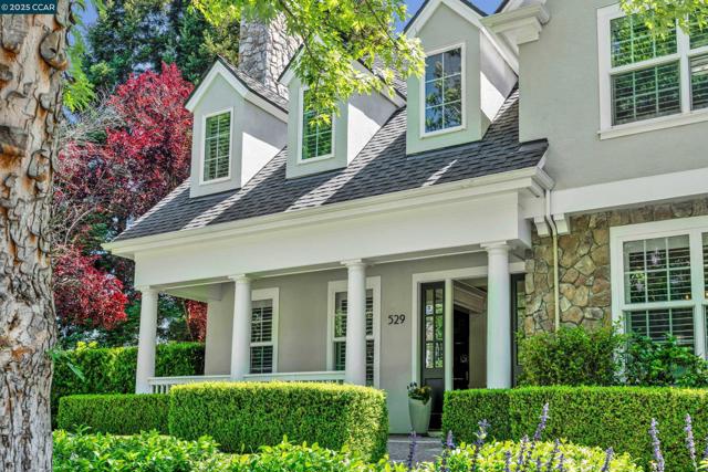 529 Justin Morgan Dr, Alamo CA: https://media.crmls.org/mediaz/4e3fddd8-b1fe-4f04-84ef-795d7eda8cc9.jpg