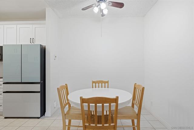 8310 Regents Rd, San Diego CA: https://media.crmls.org/mediaz/4e4223f7-d2d8-4ae4-b5cd-8d16fc36b6e6.jpg