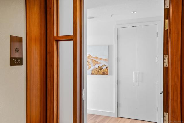 1205 Pacific Hwy, San Diego CA: https://media.crmls.org/mediaz/4e438b5e-4113-4e5f-a8b8-9fa996a1e4db.jpg