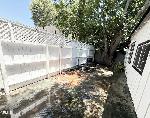 10832 Otsego Street, Los Angeles, California 91602, 2 Bedrooms Bedrooms, ,1 BathroomBathrooms,Residential Lease,For Rent,10832 Otsego Street,CRP1-23188