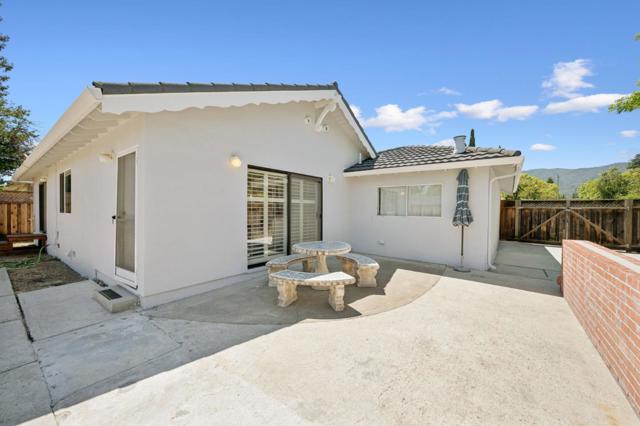 1639 Blossom Hill Road, San Jose CA: https://media.crmls.org/mediaz/4e44372c-4de0-4729-8186-787436751cf8.jpg