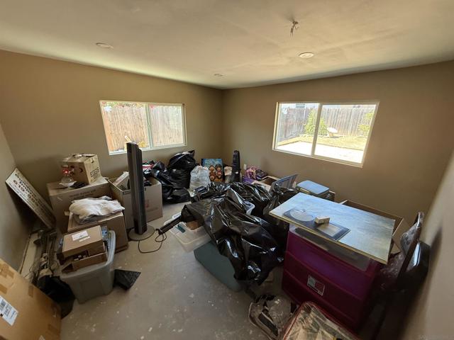 6310 Thorn St, San Diego CA: https://media.crmls.org/mediaz/4e444f8a-1f73-4969-b015-2d2548be27a4.jpg