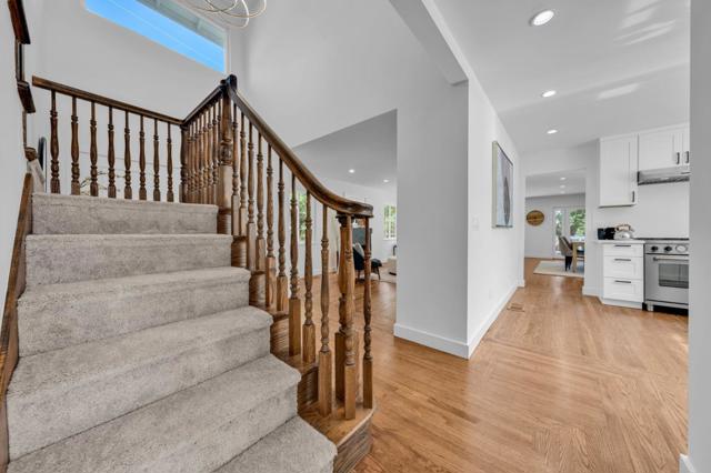 23951 Spalding Avenue, Los Altos CA: https://media.crmls.org/mediaz/4e4485ef-0259-4e5c-b22f-764346fe39fa.jpg