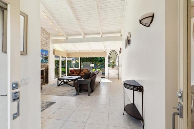 46520 Arapahoe Circle, Indian Wells CA: https://media.crmls.org/mediaz/4e451ed2-a455-442b-9570-e08ac56f98e7.jpg