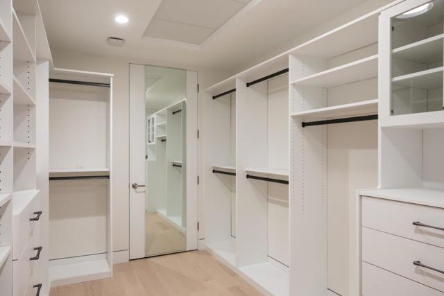 596 Franklin Street, Mountain View CA: https://media.crmls.org/mediaz/4e45babb-4c10-4f46-8e40-5e50176a53c4.jpg