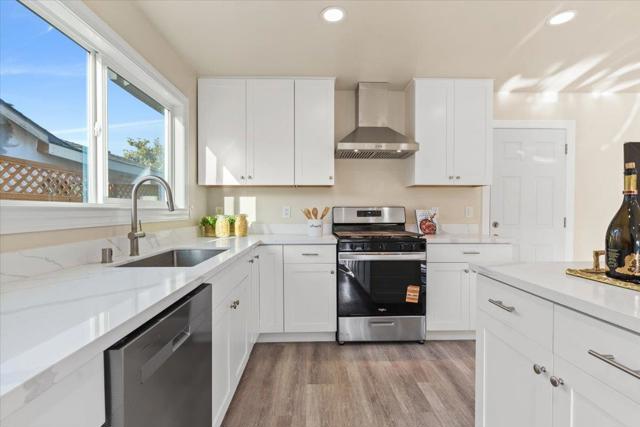 5375 Roxanne Drive, San Jose CA: https://media.crmls.org/mediaz/4e461e6c-6bfe-475d-b4d0-26ad37e34122.jpg
