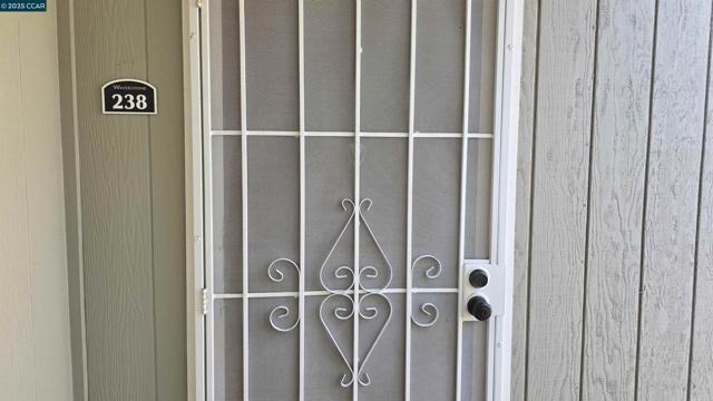 1333 N Camino Alto, Vallejo CA: https://media.crmls.org/mediaz/4e463310-4ee9-464c-97ab-6a7205e248f5.jpg