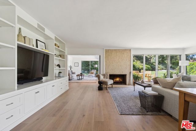 Drew Fenton | 1726 Stone Canyon Road Los Angeles CA | MLS: 7434821 Drew Fenton | 1726 Stone Canyon Road Los Angeles CA | MLS: 7434821