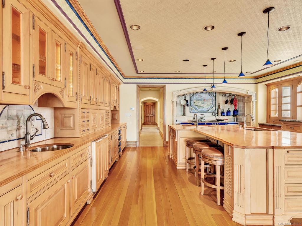 MLS #260022603SD image #20