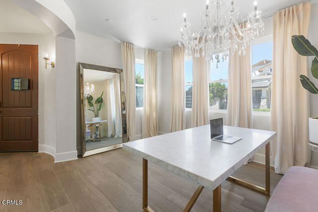 Detail Gallery Image 6 of 66 For 2417 E Hillcrest Dr, Thousand Oaks,  CA 91362 - 4 Beds | 3/1 Baths