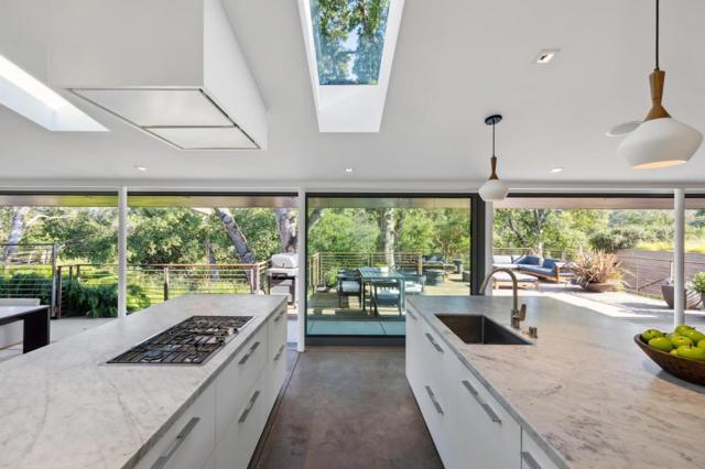 22 Grove Drive, Portola Valley CA: https://media.crmls.org/mediaz/4e48329f-d766-4ea7-8d03-206083fcad26.jpg