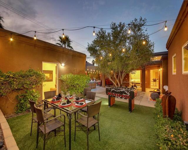 52883 Eisenhower Drive, La Quinta CA: https://media.crmls.org/mediaz/4e4849fa-7795-468c-86e9-74602b43d172.jpg