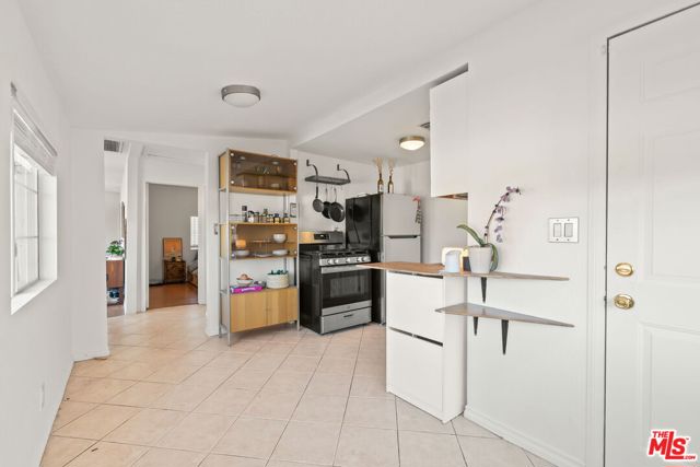 2142 Baxter Street, Los Angeles CA: https://media.crmls.org/mediaz/4e485c12-7054-45b6-92f2-460c0e84c0fc.jpg