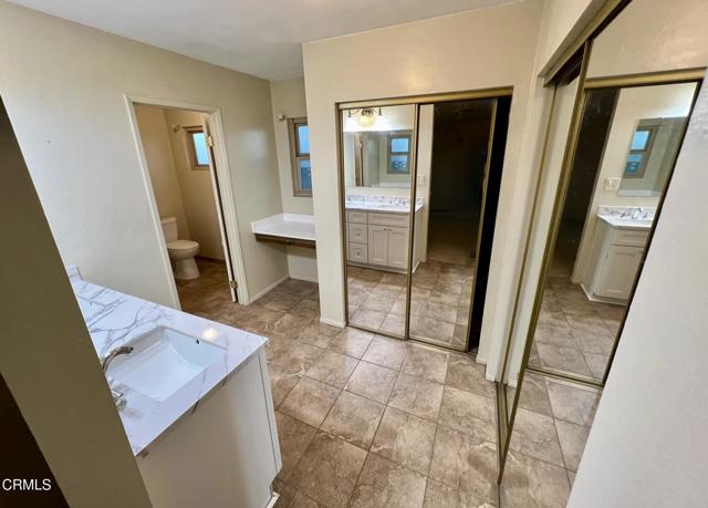 4015 W Avenue L2, Lancaster CA: https://media.crmls.org/mediaz/4e4875f1-f3c3-409c-95f0-cd30435f532b.jpg