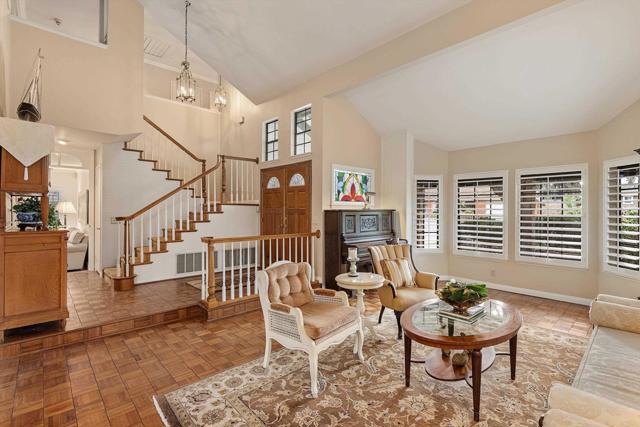 Detail Gallery Image 10 of 64 For 2026 Palsero Ave, Escondido,  CA 92029 - 4 Beds | 2/1 Baths