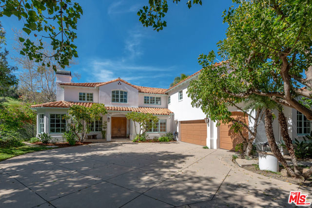 Image 2 of 42 For 3843 Rock Hampton Drive