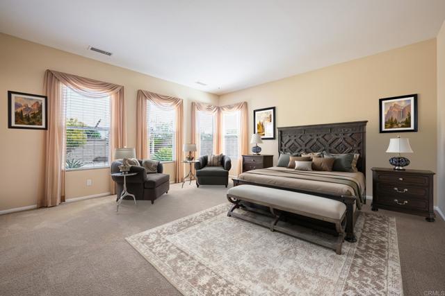387 MELBOURNE GLN, Escondido CA: https://media.crmls.org/mediaz/4e4a3313-51f8-4a4b-aa65-4d808bce2f0a.jpg