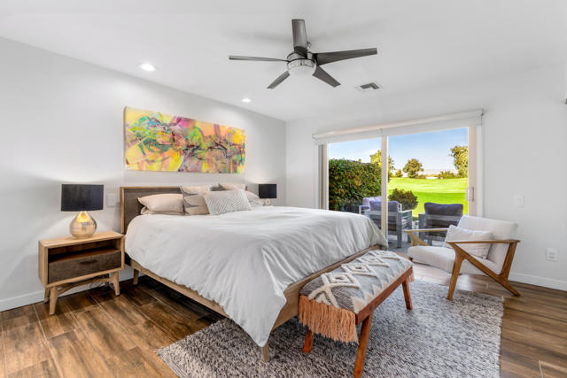 35 Mission Court Court, Rancho Mirage CA: https://media.crmls.org/mediaz/4e4aa8f4-2724-4854-8270-8afd2990f720.jpg