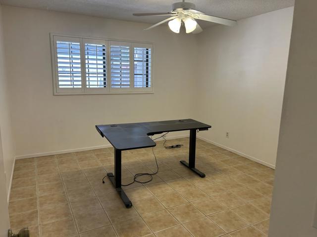 43705 Warner Trail, Palm Desert CA: https://media.crmls.org/mediaz/4e4b88b2-daf7-4d13-a7e7-d20bbeb0882a.jpg
