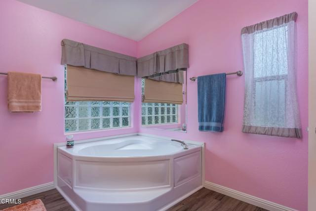 Detail Gallery Image 14 of 18 For 40 Debussy Ln #40,  Ventura,  CA 93003 - 3 Beds | 2 Baths