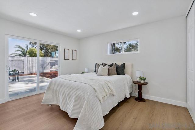 8313 Carlton Oaks Dr, Santee CA: https://media.crmls.org/mediaz/4e4d3fdf-4e48-4d77-b2fa-9694f659b796.jpg