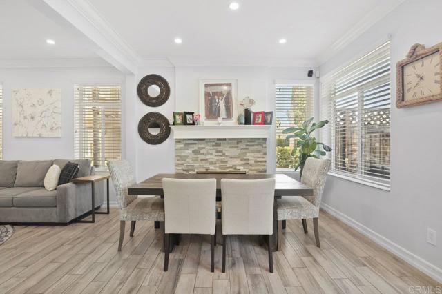Detail Gallery Image 11 of 64 For 11372 via Rancho San Diego #B,  El Cajon,  CA 92019 - 3 Beds | 2/1 Baths