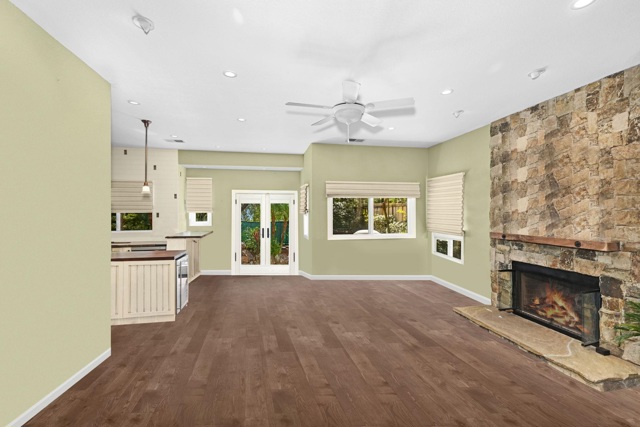 5233 Boulder Ct, Concord CA: https://media.crmls.org/mediaz/4e501aa7-a900-457b-bd93-44fd6fe1f272.jpg