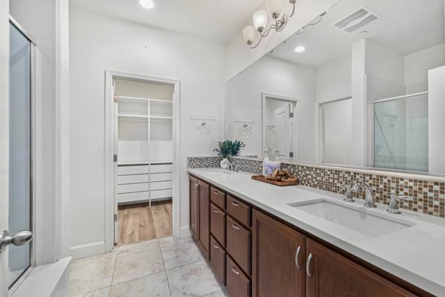 5743 Oceanspray Road, Newark CA: https://media.crmls.org/mediaz/4e502e81-b1d7-4c70-9ab2-1cac8ddf27ab.jpg
