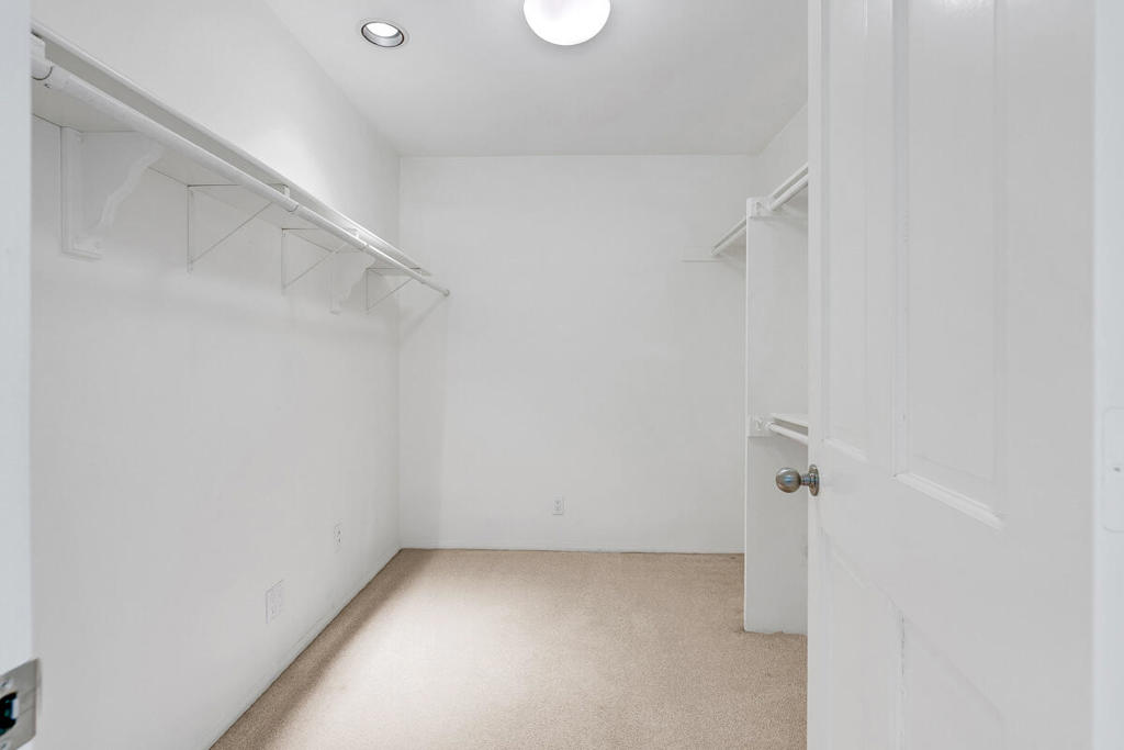 MLS #219136971DA image #23