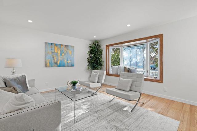 788 Mayten Tree Court, Sunnyvale CA: https://media.crmls.org/mediaz/4e514ba6-1dd3-43ec-847d-b9ce9bcf4521.jpg