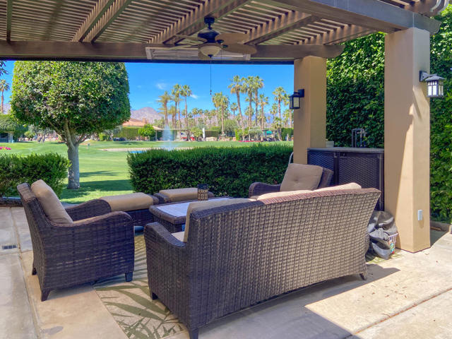 80394 Avenue 48, Indio CA: https://media.crmls.org/mediaz/4e52148d-0c12-495e-a545-b6ecaf99b07b.jpg