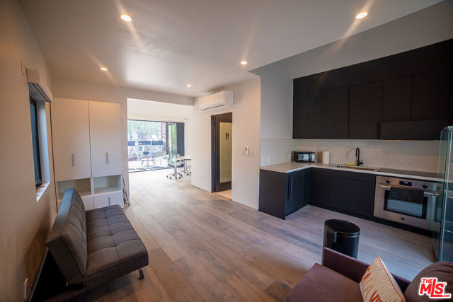  Home for Sale in Los Angeles, California