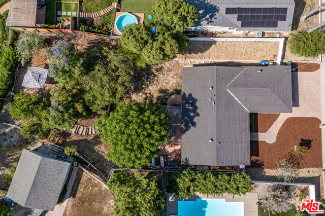 6941 Scarborough Peak Drive, West Hills CA: https://media.crmls.org/mediaz/4e5261a7-1ddb-4484-82fa-8ed6cf2c70a9.jpg