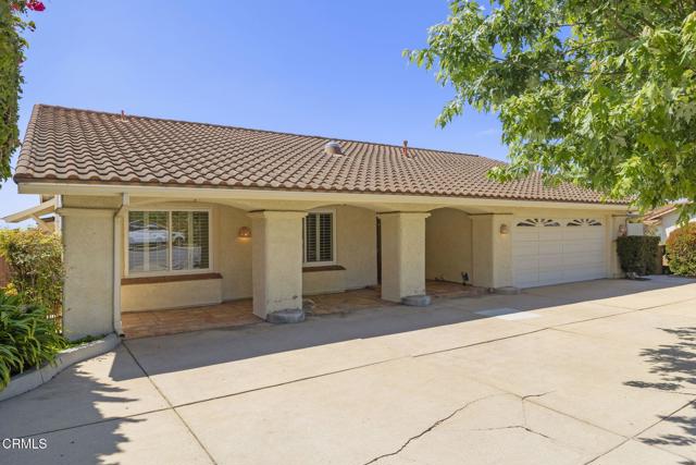 7090 El Malabar Drive, Ventura CA: https://media.crmls.org/mediaz/4e52a237-984d-4924-b7bb-88f8609ae529.jpg