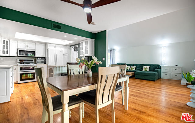 27003 Rio Prado Drive, Valencia CA: https://media.crmls.org/mediaz/4e537c6e-c2d6-4151-b94b-71b78f036e93.jpg