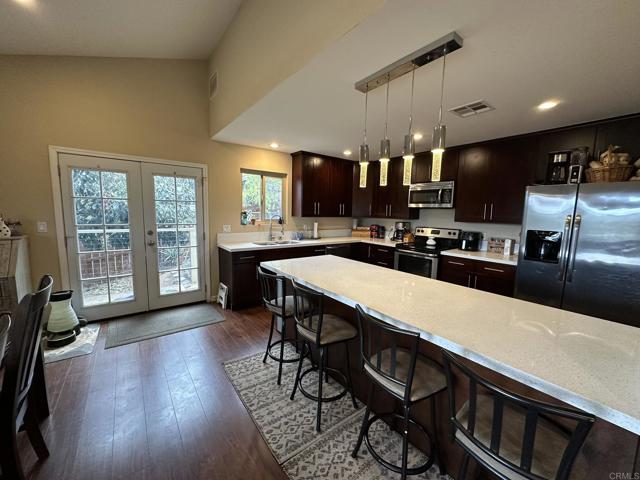 Home for Sale in Lakeside
