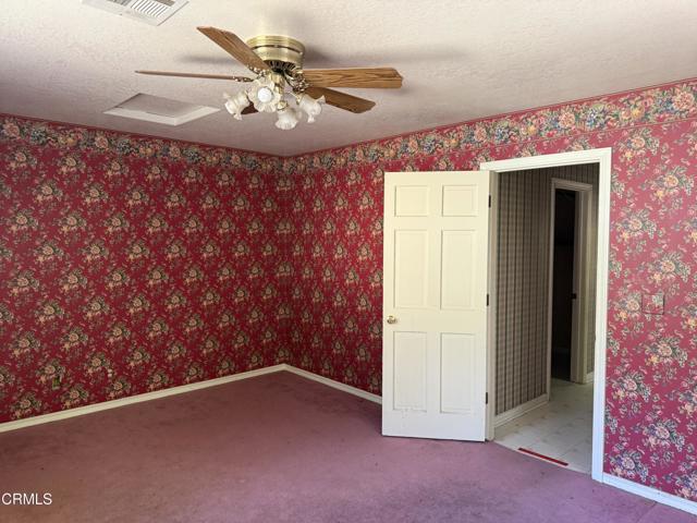 22600 Sunrise Court, Tehachapi CA: https://media.crmls.org/mediaz/4e54d7e7-c146-4916-9c00-7d86193b94ee.jpg