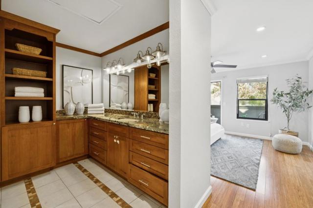 646 S Ahwanee Terrace, Sunnyvale CA: https://media.crmls.org/mediaz/4e5504c1-695e-4f6a-9b4f-08e0b4260935.jpg