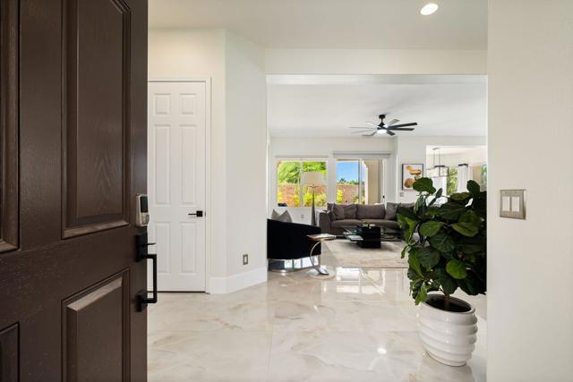 81207 Santa Rosa Court, La Quinta CA: https://media.crmls.org/mediaz/4e55d2bd-119c-4ed0-b970-28088273b5b9.jpg