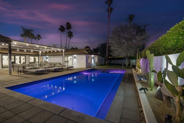 505 N Camino Real, Palm Springs CA: https://media.crmls.org/mediaz/4e56e0d6-b57b-4f92-b0c2-13975f596eab.jpg