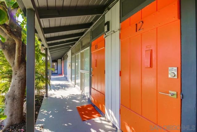 Image 5 of 19 For 4459 Fanuel Street