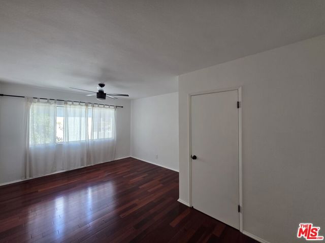 4822 Mascot Street, Los Angeles CA: https://media.crmls.org/mediaz/4e571e01-77ea-4191-97b3-163b3442c065.jpg